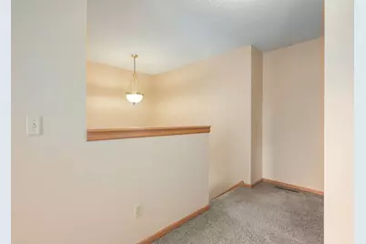 450 Hickory Lane, Oakdale, MN 55128 - Photo 13