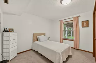 422 Chalet Dr NW, Rochester, MN 55901 - Photo 37