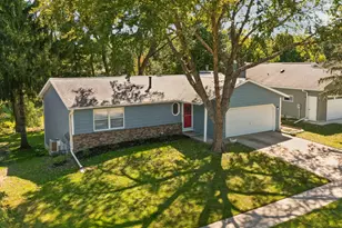 422 Chalet Dr NW, Rochester, MN 55901 - Photo 1