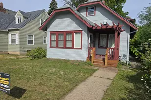 749 Geranium Ave E, Saint Paul, MN 55106 - Photo 1