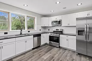 7225 Major Ave N, Brooklyn Center, MN 55429 - Photo 11