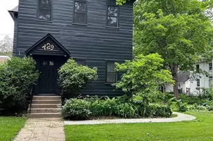 429 Holly Ave, Saint Paul, MN 55102 - Photo 1