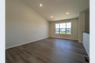 19084 Goodhue Street NE, East Bethel, MN 55011 - Photo 3