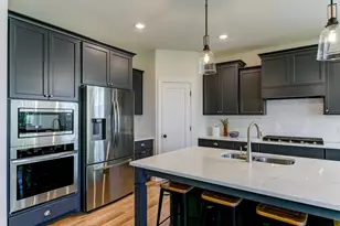 1202 Gretz Wy, New Richmond, WI 54017 - Photo 9