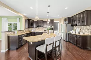 626 Eastgate Pkwy, Mahtomedi, MN 55115 - Photo 13