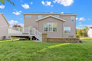 626 Eastgate Pkwy, Mahtomedi, MN 55115 - Photo 39