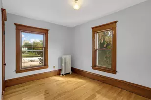 207 W 34th St, Minneapolis, MN 55408 - Photo 23