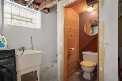 207 W 34th Street, Minneapolis, MN 55408 - Photo 37