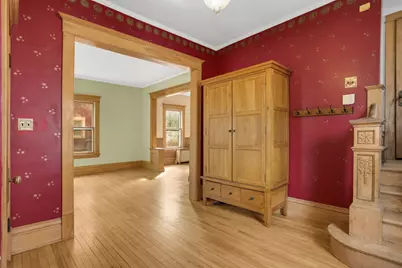 207 W 34th Street, Minneapolis, MN 55408 - Photo 5