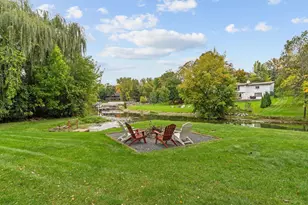230 Maple Island Rd, Burnsville, MN 55306 - Photo 17