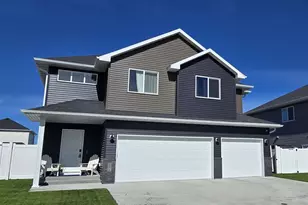 2316 37th Ave S, Moorhead, MN 56560 - Photo 1