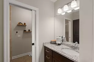 6292 Montee Dr, Eden Prairie, MN 55344 - Photo 33