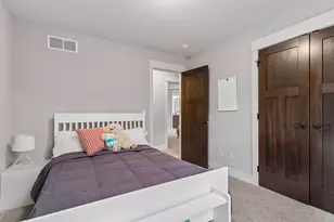 4716 Fairhills Rd W, Minnetonka, MN 55345 - Photo 47