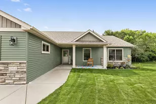 1244 Washington Ct, Sartell, MN 56377 - Photo 3