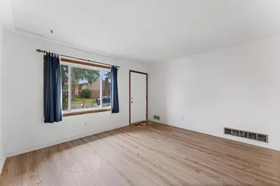 441 Skillman Avenue E, Maplewood, MN 55117 - Photo 17