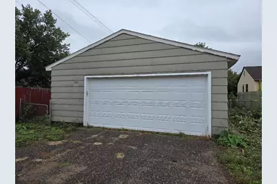 3947 Unity Avenue N, Robbinsdale, MN 55422 - Photo 3