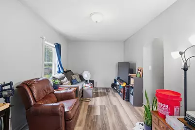407 E 6th Street, Fairmont, MN 56031 - Photo 7
