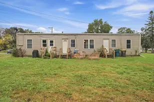 407 E 6th St, Fairmont, MN 56031 - Photo 5