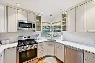 6915 W 23rd St, Saint Louis Park, MN 55426 - Photo 9