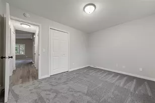 8101 Ewing Ave N, Brooklyn Park, MN 55443 - Photo 25