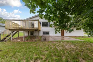 8101 Ewing Ave N, Brooklyn Park, MN 55443 - Photo 7