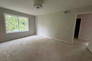 4819 Baker Reserve Ln, Maple Plain, MN 55359 - Photo 9