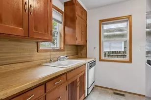 3225 Florida Ave S, Saint Louis Park, MN 55426 - Photo 13