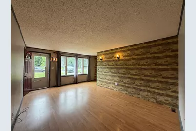 318 Grove Street N, Mora, MN 55051 - Photo 5