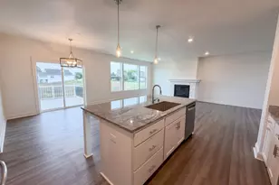 4607 128th Cir NE, Blaine, MN 55449 - Photo 7
