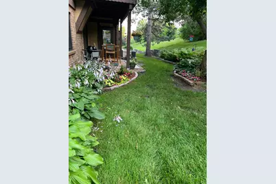 5229 Balmoral Lane, Bloomington, MN 55437 - Photo 5