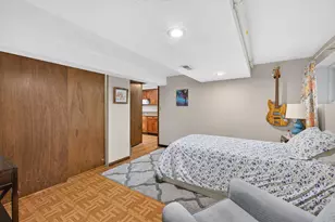 28 Sterling St N, Maplewood, MN 55119 - Photo 33