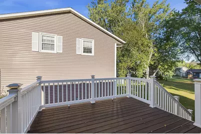 1004 W Prairie Street, Belle Plaine, MN 56011 - Photo 7