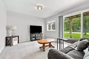 8827 Norway St NW, Coon Rapids, MN 55433 - Photo 5
