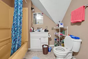 872 Lawson Ave E, Saint Paul, MN 55106 - Photo 13