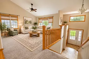 608 Colodoro Ln, Eagle Lake, MN 56024 - Photo 3
