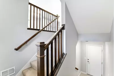 2235 Gateway Curve, North Saint Paul, MN 55109 - Photo 3