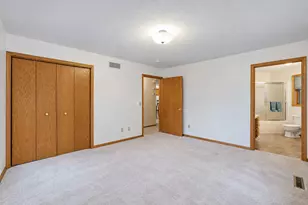 33850 98th St, Waseca, MN 56093 - Photo 23