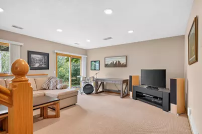 6585 Promontory Drive, Eden Prairie, MN 55346 - Photo 37