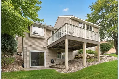 6585 Promontory Drive, Eden Prairie, MN 55346 - Photo 45
