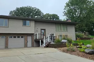 21899 Douglas Ave, Albert Lea, MN 56007 - Photo 7