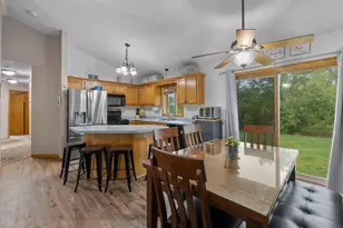 9711 Woodcrest Ct, Monticello, MN 55362 - Photo 7