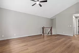 2365 Hillwood Dr E, Maplewood, MN 55119 - Photo 5