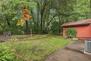 10711 53rd Ave N, Plymouth, MN 55442 - Photo 21