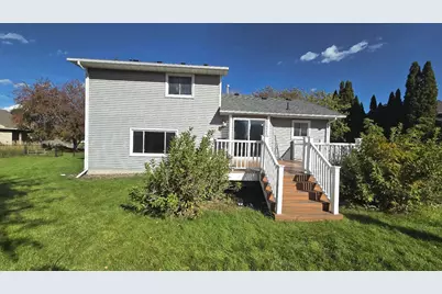 8919 Victoria Gardens, Brooklyn Park, MN 55443 - Photo 3