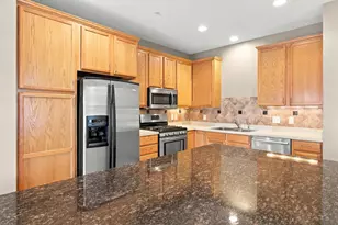 2401 121st Cir NE, Blaine, MN 55449 - Photo 9