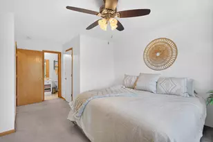 4913 Grenwich Ave N, Oakdale, MN 55128 - Photo 5