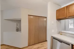 9102 Terra Verde Trail, Eden Prairie, MN 55347 - Photo 9