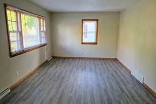2936 Queen Ave, Slayton, MN 56172 - Photo 5