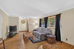 1837 Hawthorne Ave E, Saint Paul, MN 55119 - Photo 11
