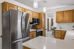 8711 Goldenrod Ln N, Maple Grove, MN 55369 - Photo 9